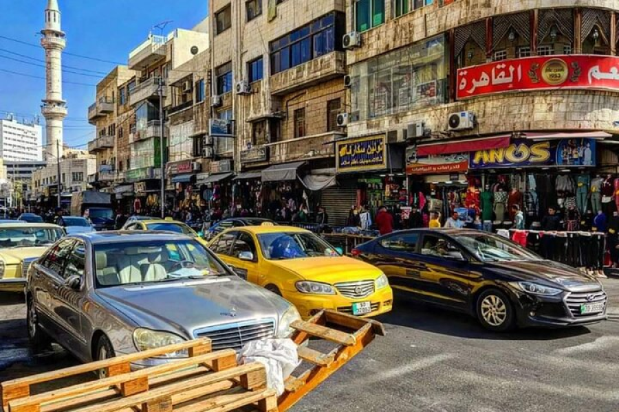 Private Walking Tour in Amman With Local